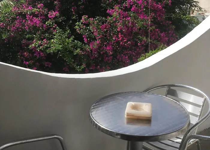 Apartment Charming Very Quiet Center Renewed